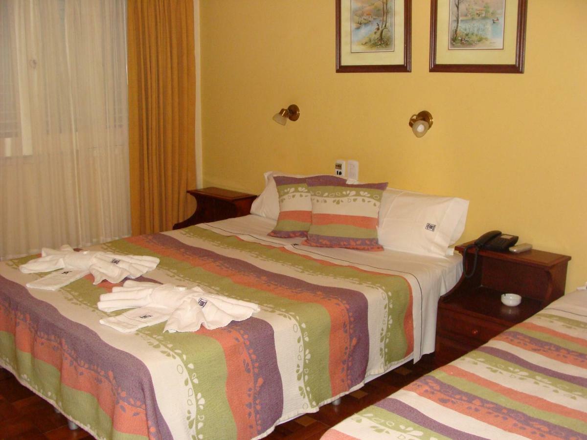 Hotel San Martin Reconquista Exterior photo